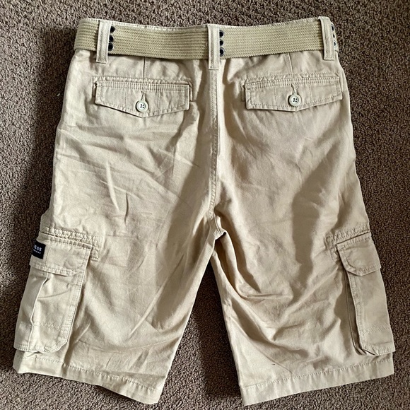GUESS Carter cargo shorts with belt - Picture 2 of 6